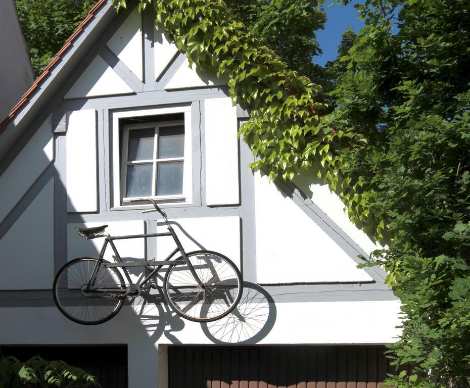 Landhotel 3Kronen Adelsdorf Exterior foto